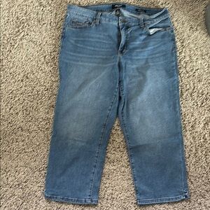 Nine West Blue Cropped Jeans with Relaxed Fit